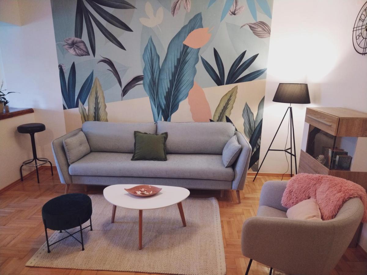 Apartments Radmila Пореч Екстериор снимка