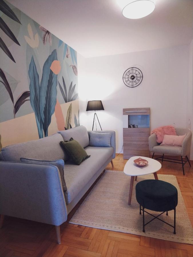 Apartments Radmila Пореч Екстериор снимка