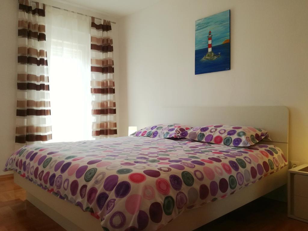 Apartments Radmila Пореч Екстериор снимка