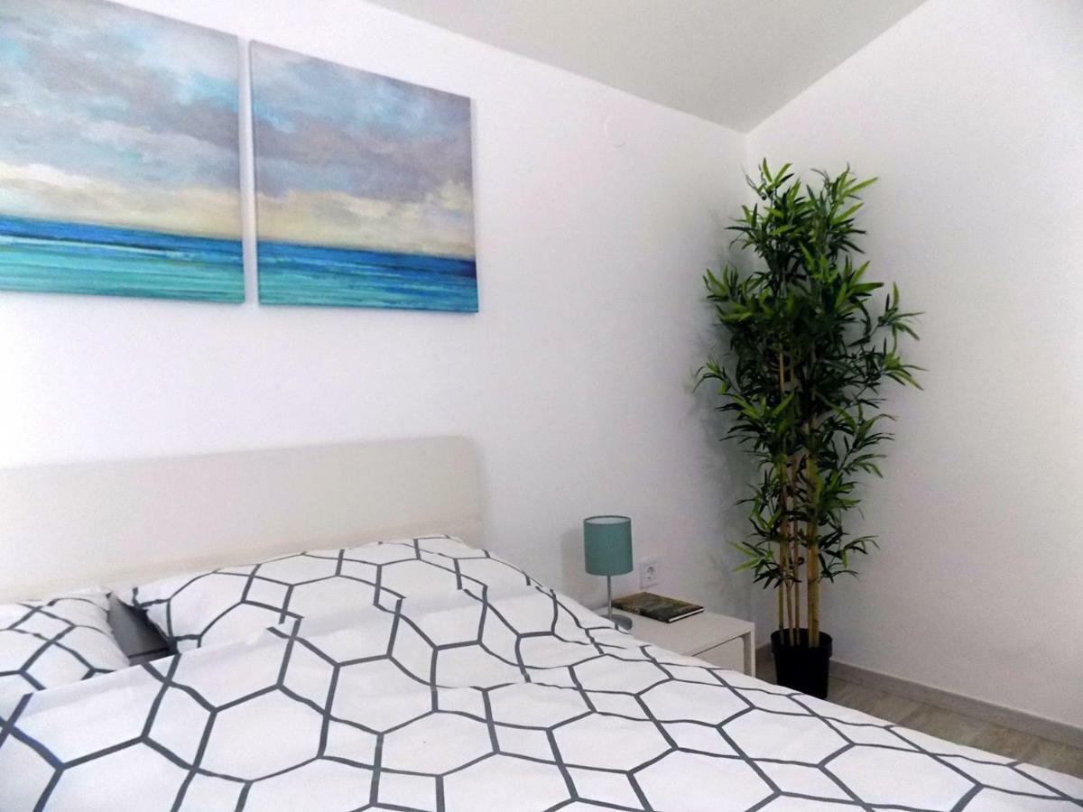 Apartments Radmila Пореч Екстериор снимка