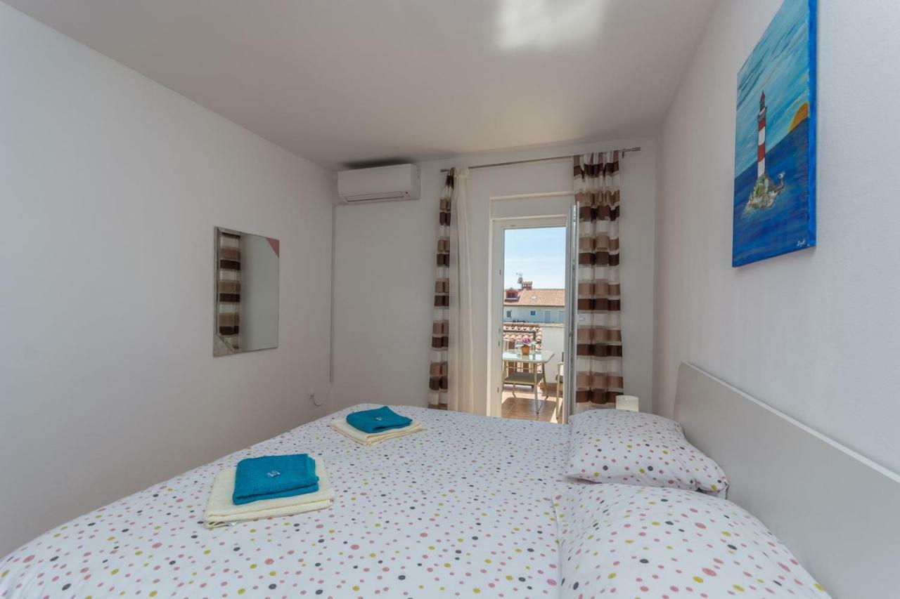 Apartments Radmila Пореч Екстериор снимка